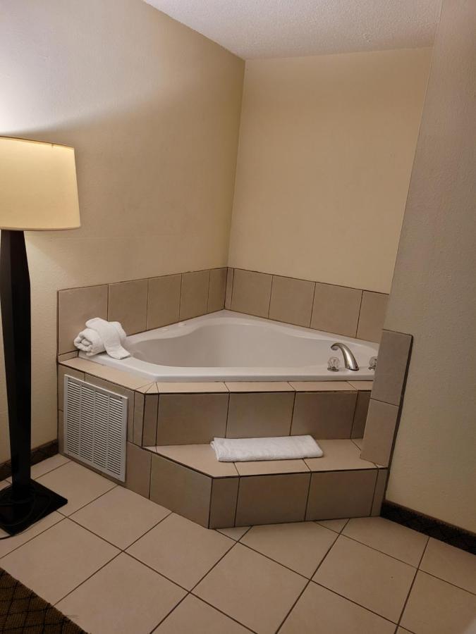 Home Inn & Suites Μοντγκόμερι Εξωτερικό φωτογραφία